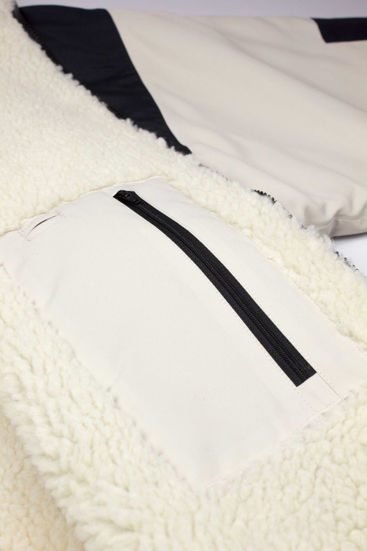 Sola Waterproof Changing Coat/Robe - Sand/Black