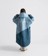 Dryrobe Advance Kids Long Sleeve - Black & Light Grey Contrast